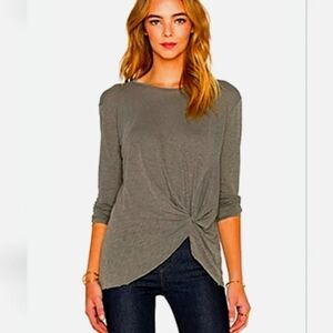 Botanique Gray Twist Front 3/4 Sleeve Top Size Small